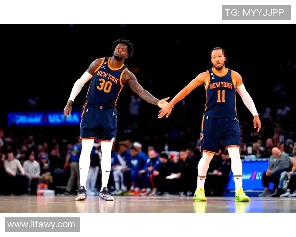 湖人对阵76人兰德尔表现抢眼助球队争胜之路 湖人对阵76人兰德尔表现抢眼助球队争胜之路